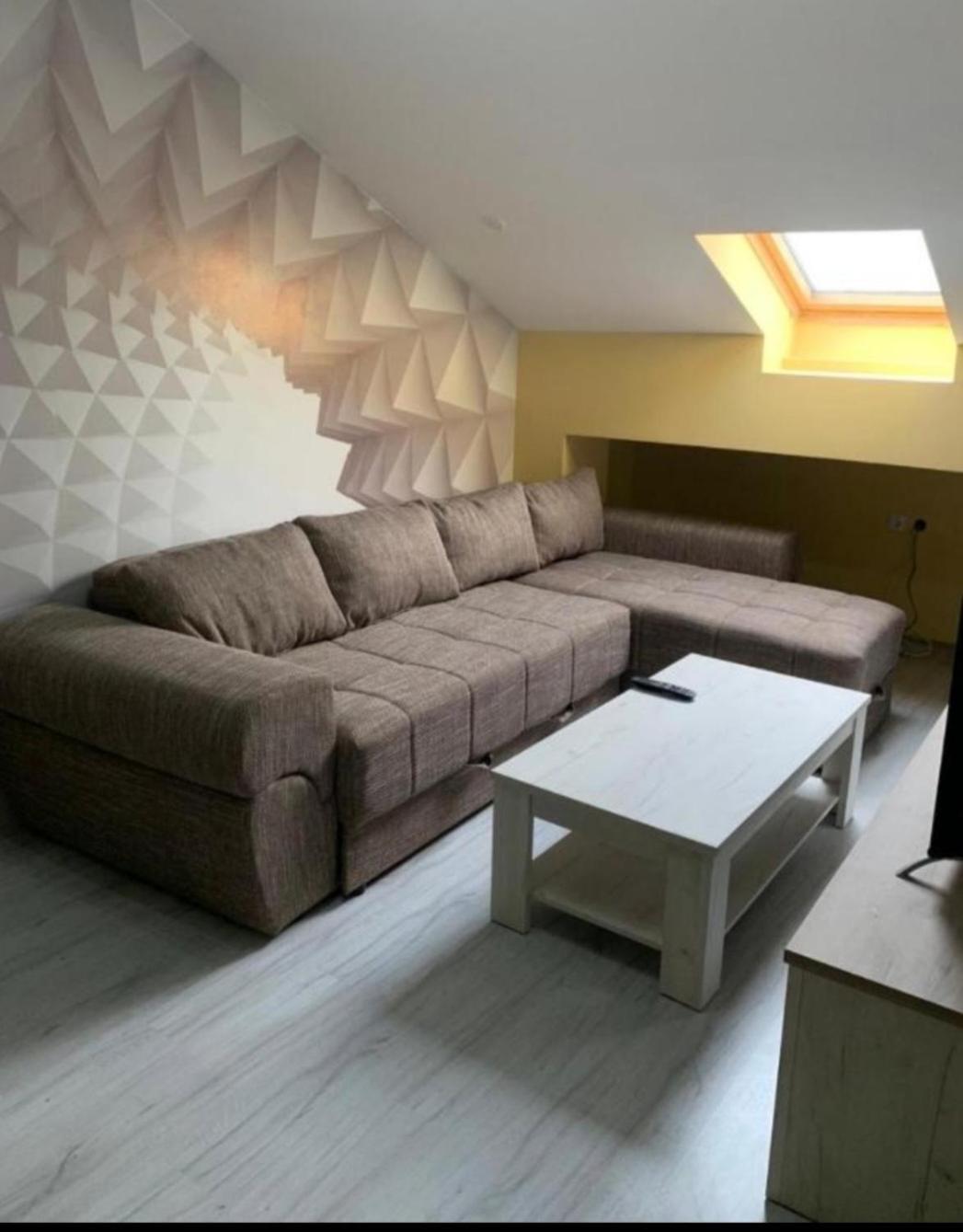 Zara Apartman Krusevac - Centar Apartment Luaran gambar