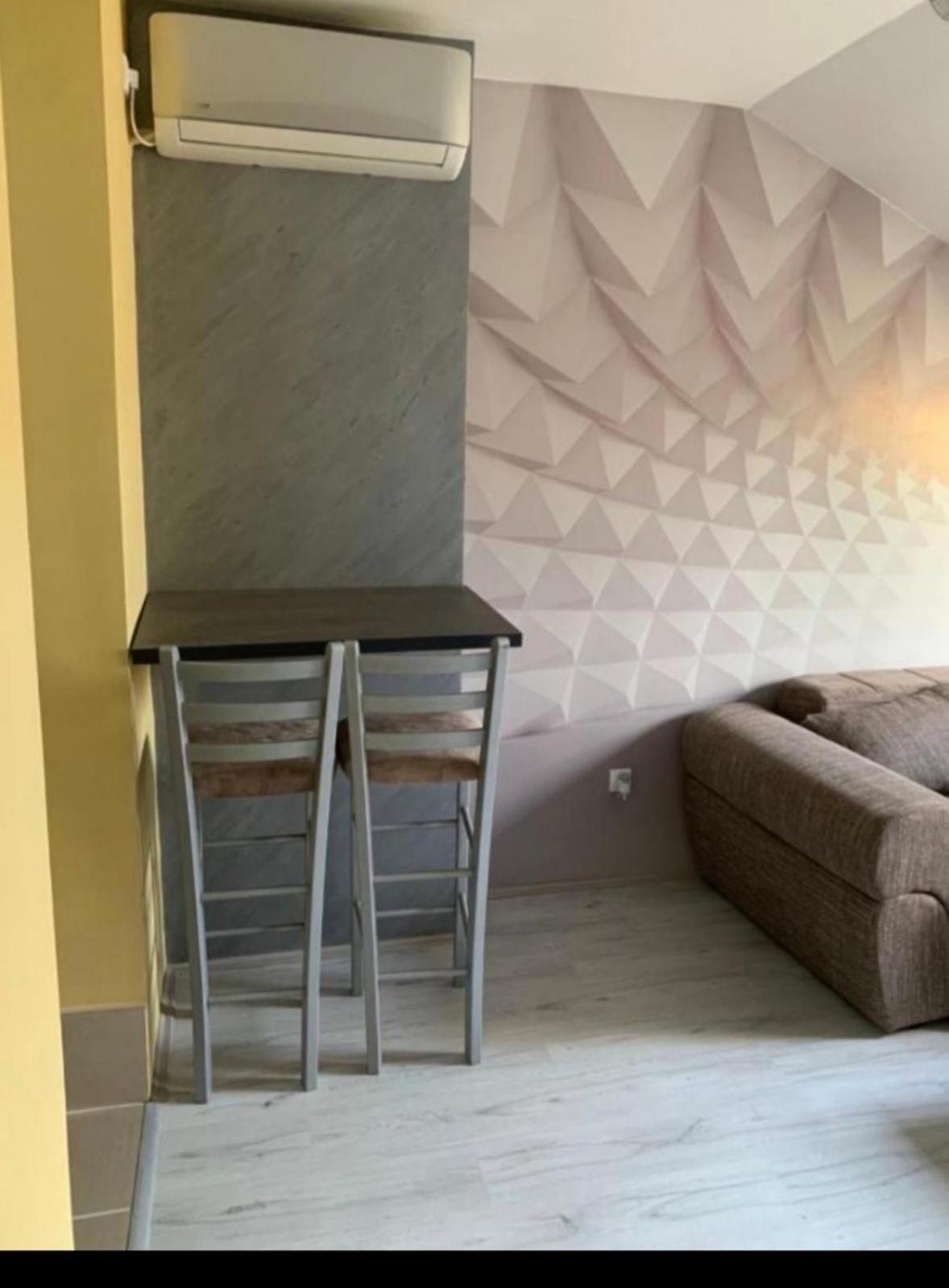 Zara Apartman Krusevac - Centar Apartment Luaran gambar